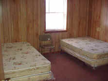 Ivory Bed 1.JPG (25686 bytes)